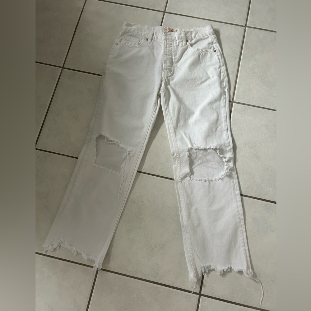 We The Free White Distressed Women Jeans